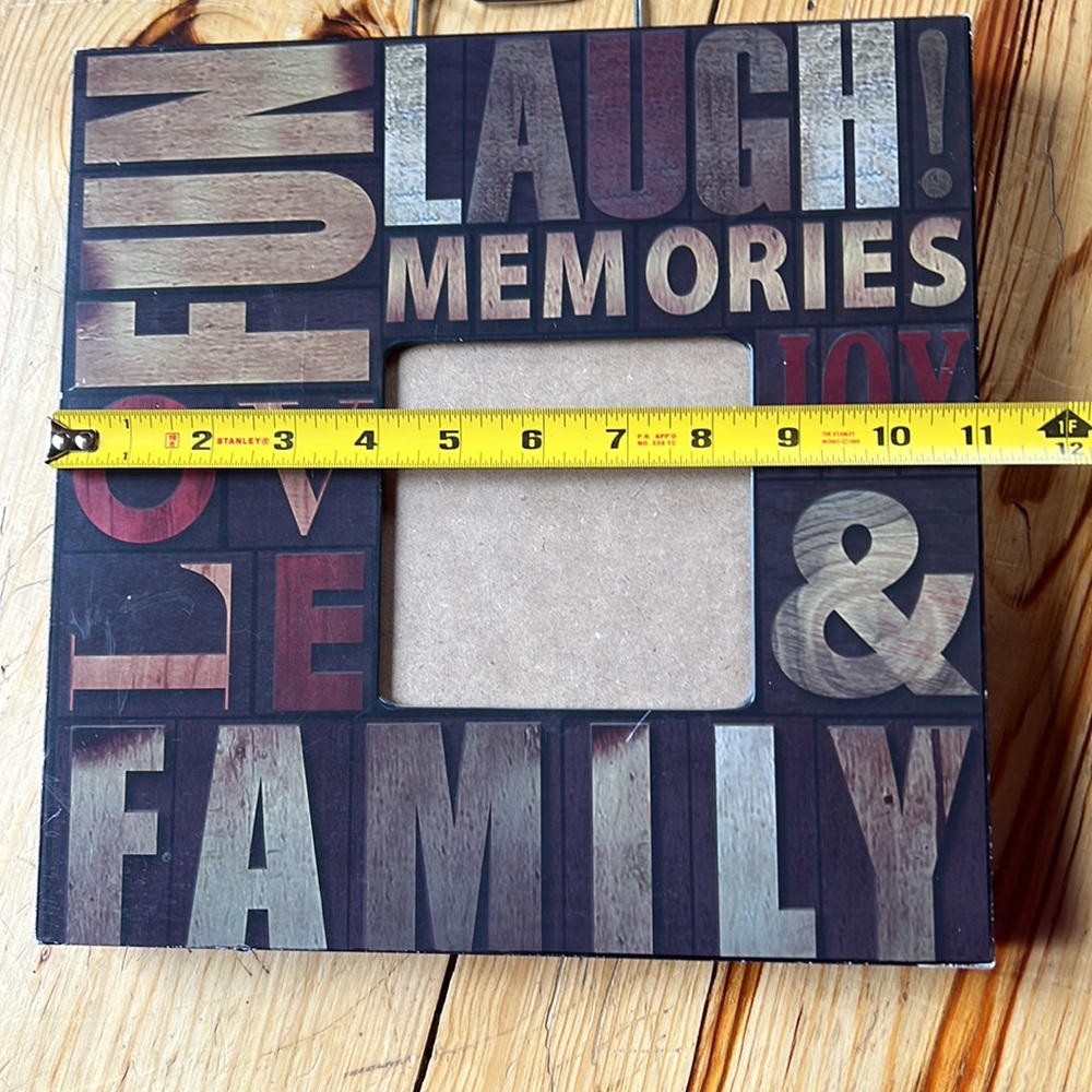 ❌ DONATED ❌ Love Fun Laugh Memories Joy and Family Frame  💚 3 for $12 💚 - Picture 3 of 16